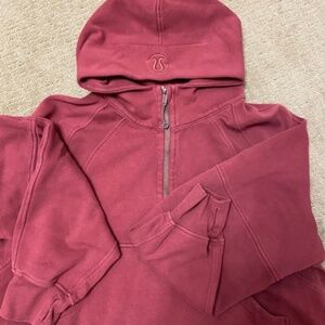 Lululemon Scuba 1/2 Zip Hoodie Wine color  Size M/L
